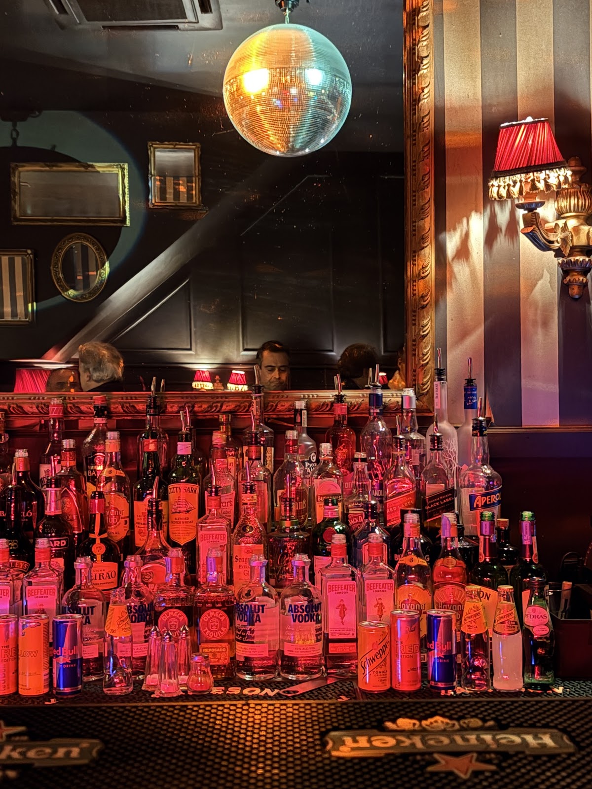 Casa do Livro bar seating