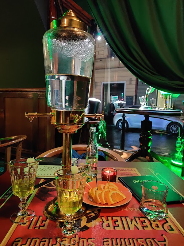 Bugsy's Bar