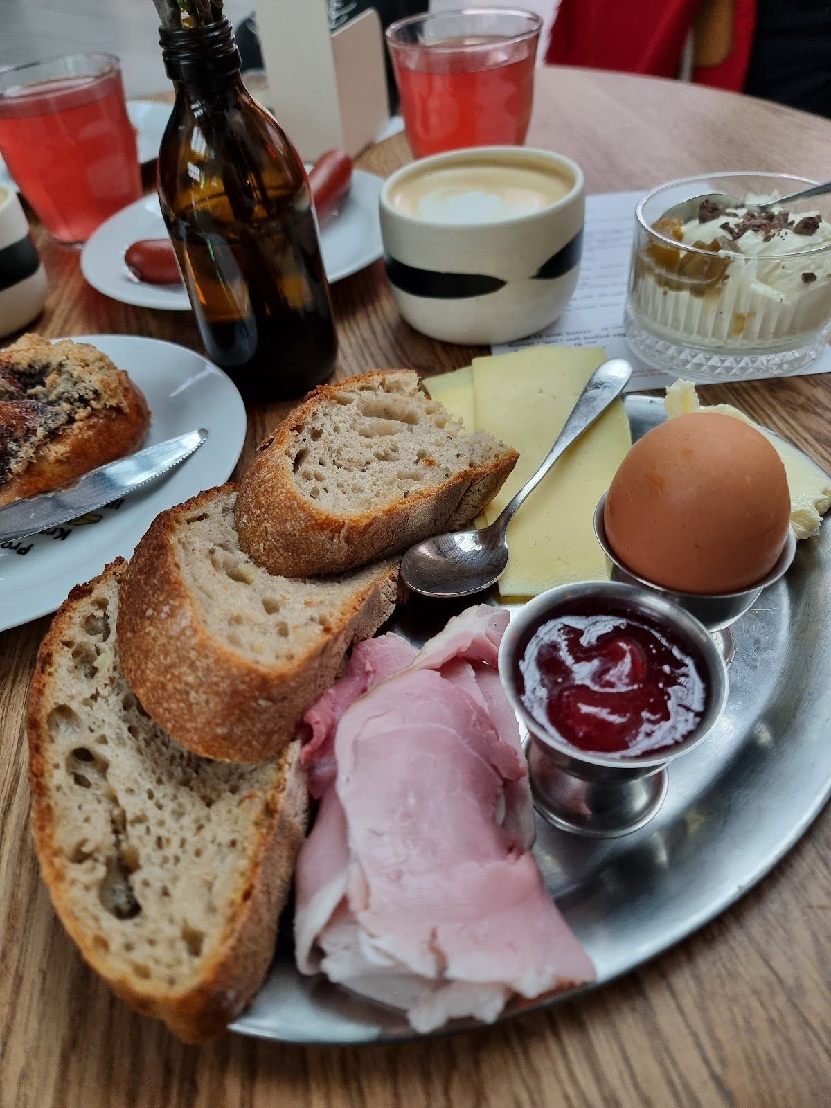 Eska, Prague