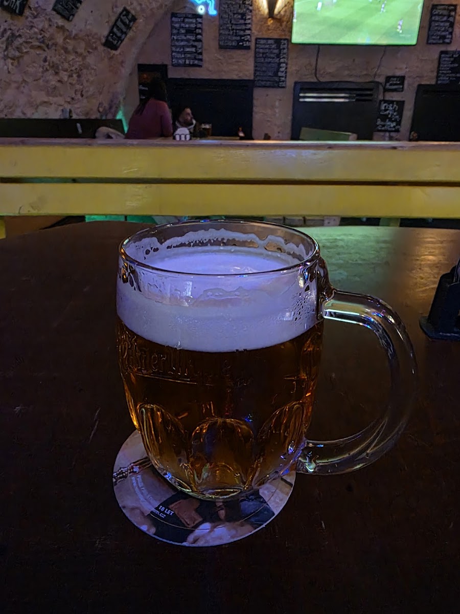 Legends Sports Bar bar counter, Prague
