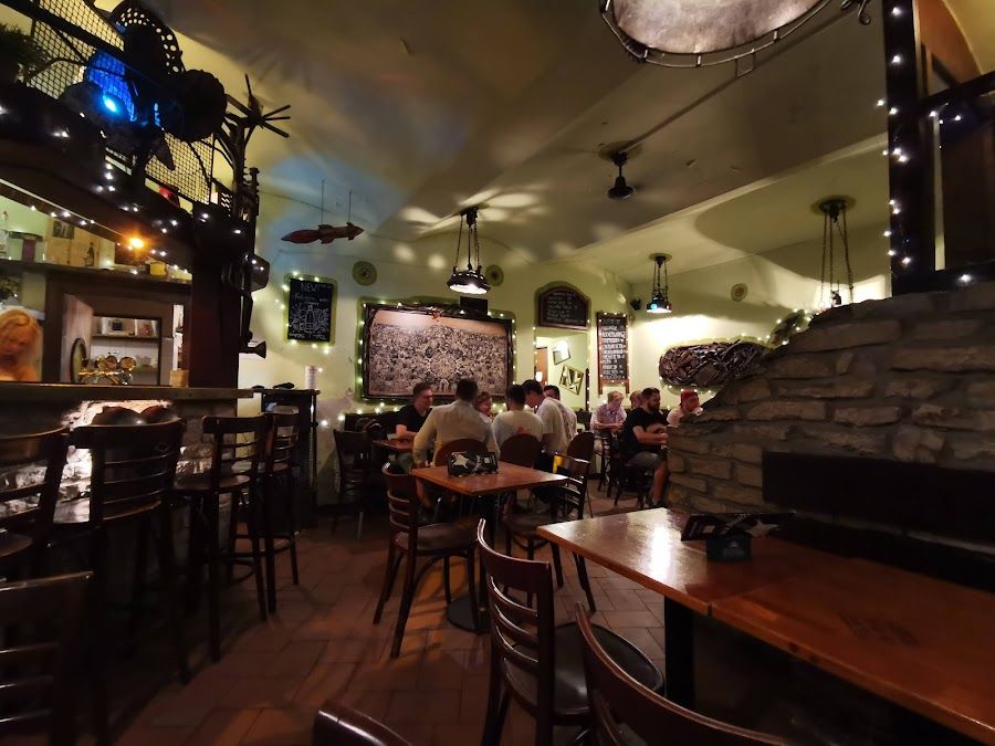 Popo Cafe Petl Stare Mesto atmosphere