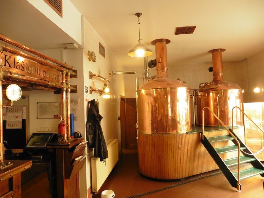 Strahov Monastery Brewery bar service