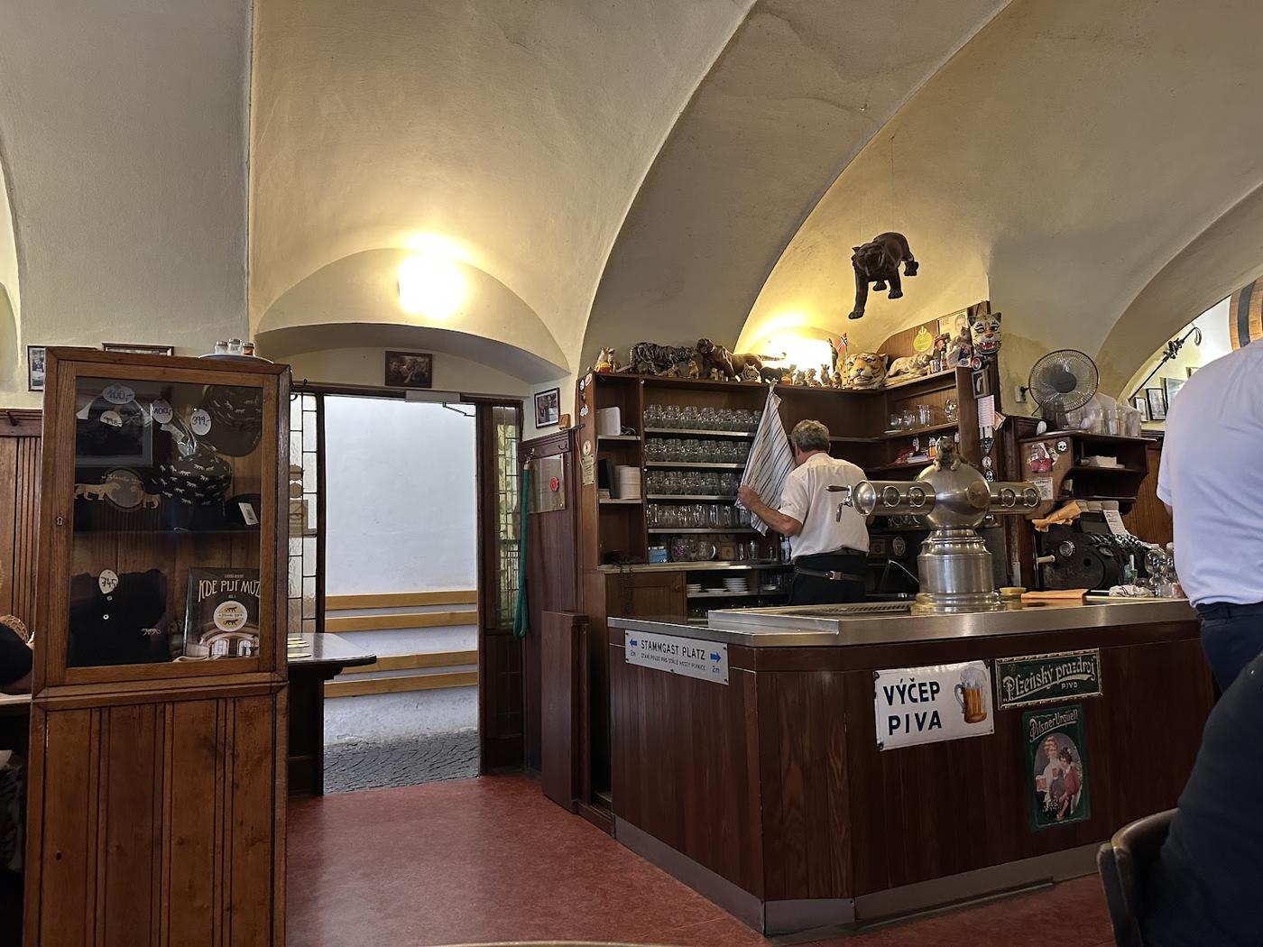 U Zlatého Tygra, Prague
