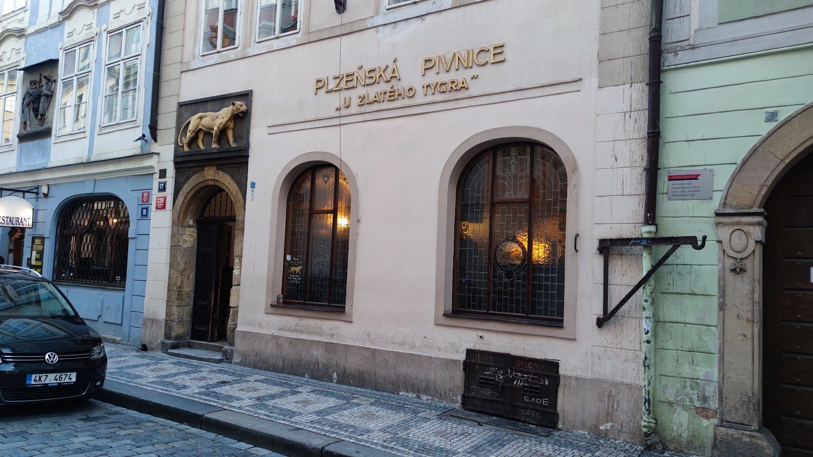 U Zlatého Tygra, Prague