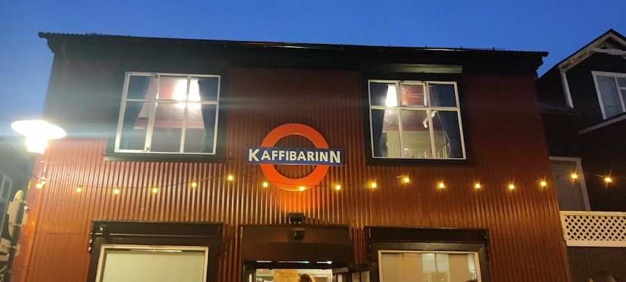 Kaffibarinn bar service