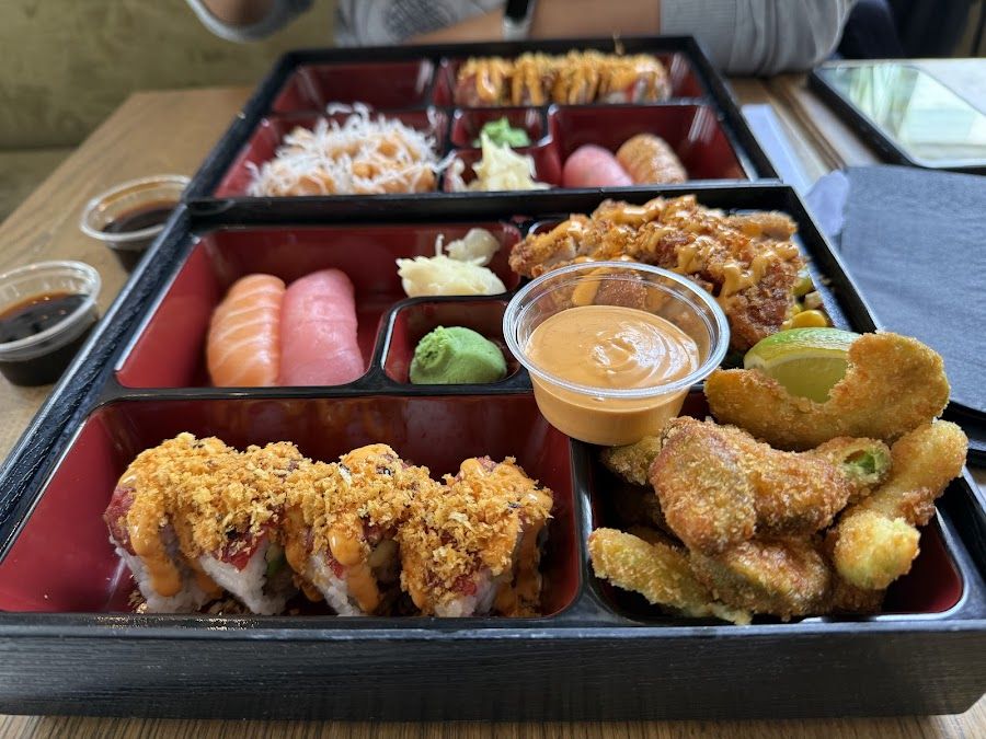 Osushi Bar City Centre atmosphere