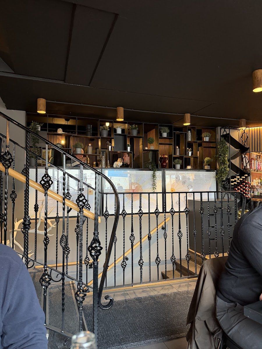 Sjavargrillid Bar Reykjavik interior