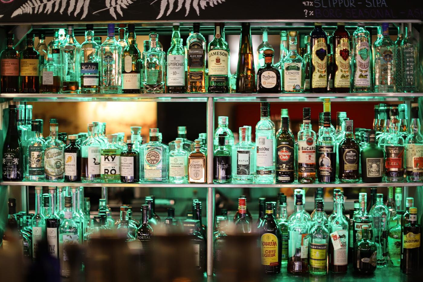 Jungle Cocktail Bar