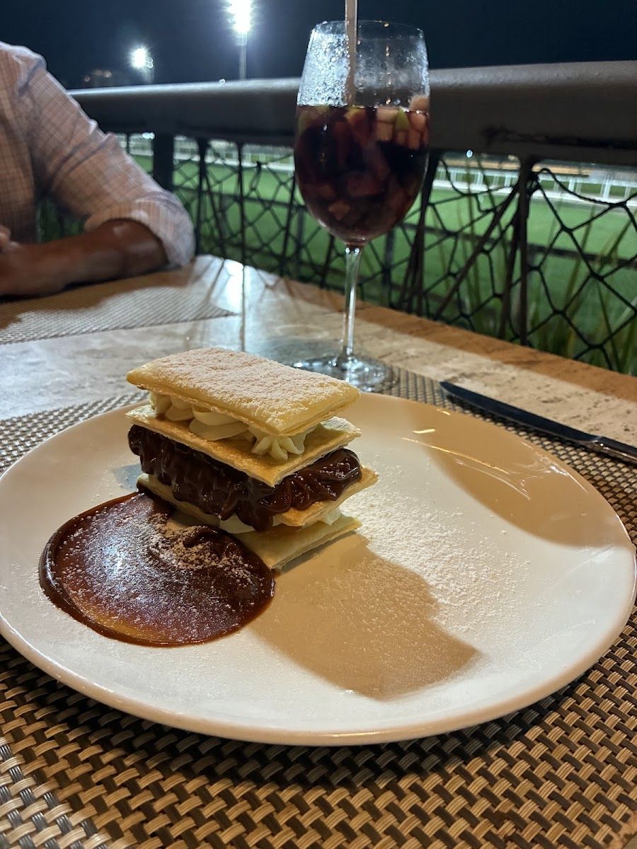 Rubaiyat Rooftop Botafogo atmosphere