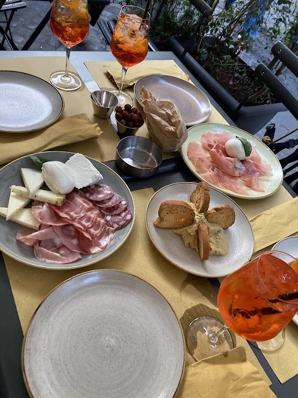 Baylon Cafe Rome