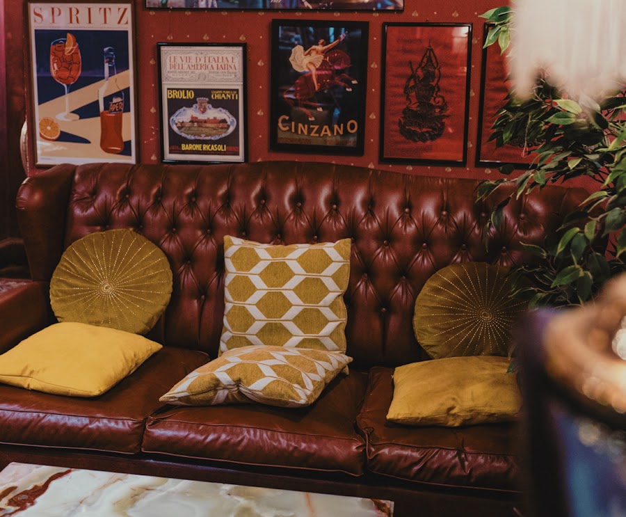 Vintage-furnished room at Blackmarket Hall in Monti Rome