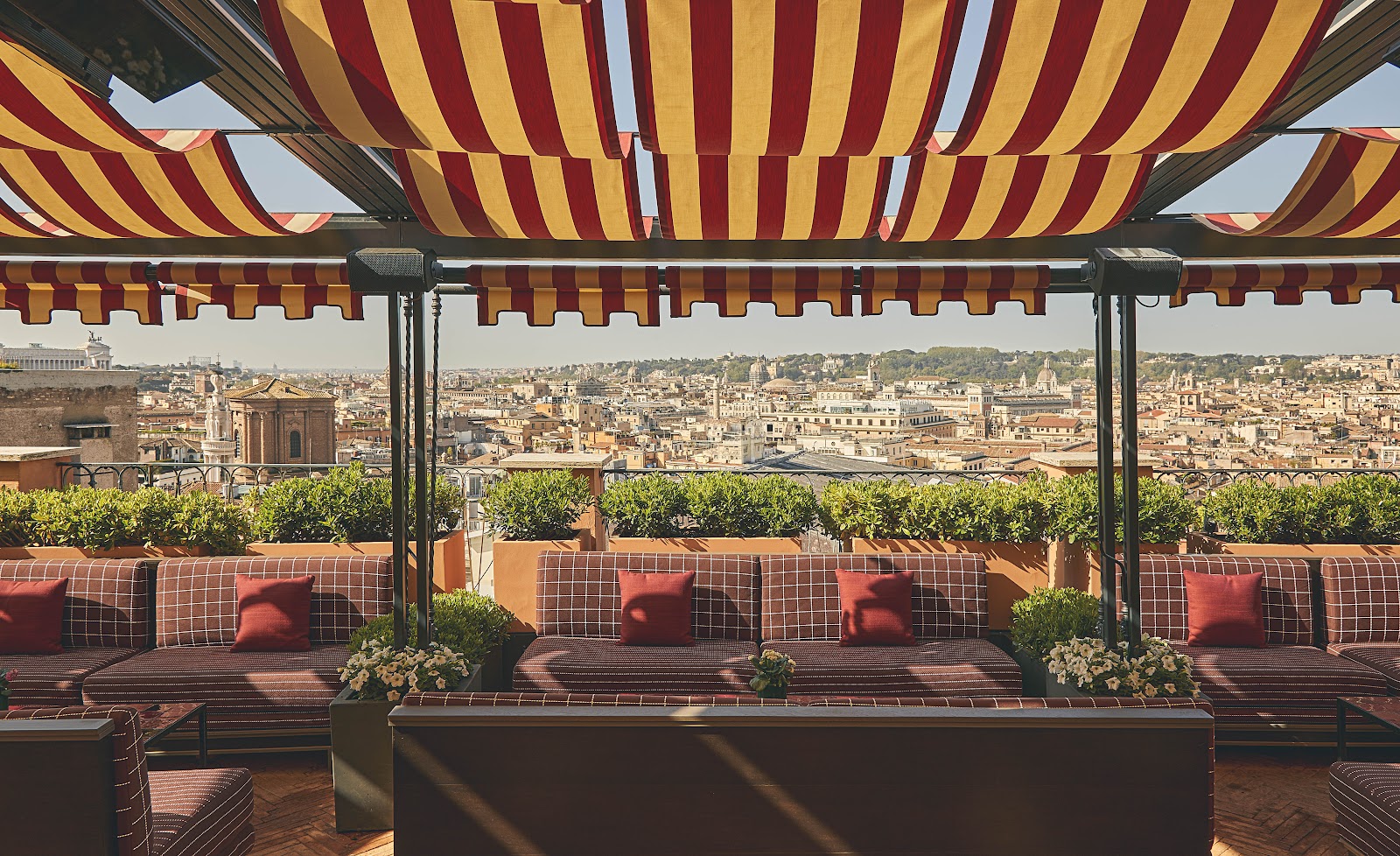 Cielo Bar at Hotel de la Ville