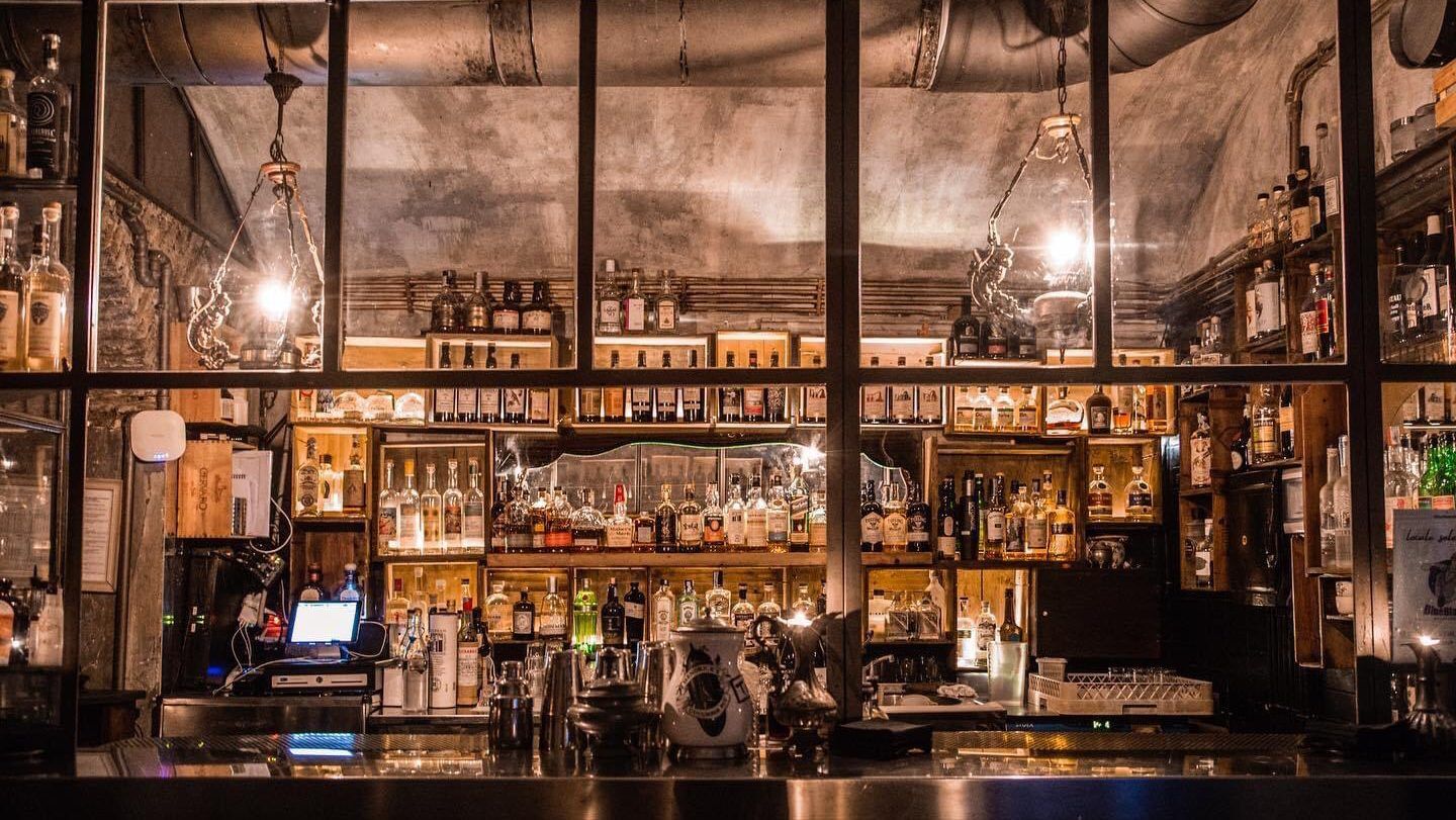 Club Derriere Rome bar interior