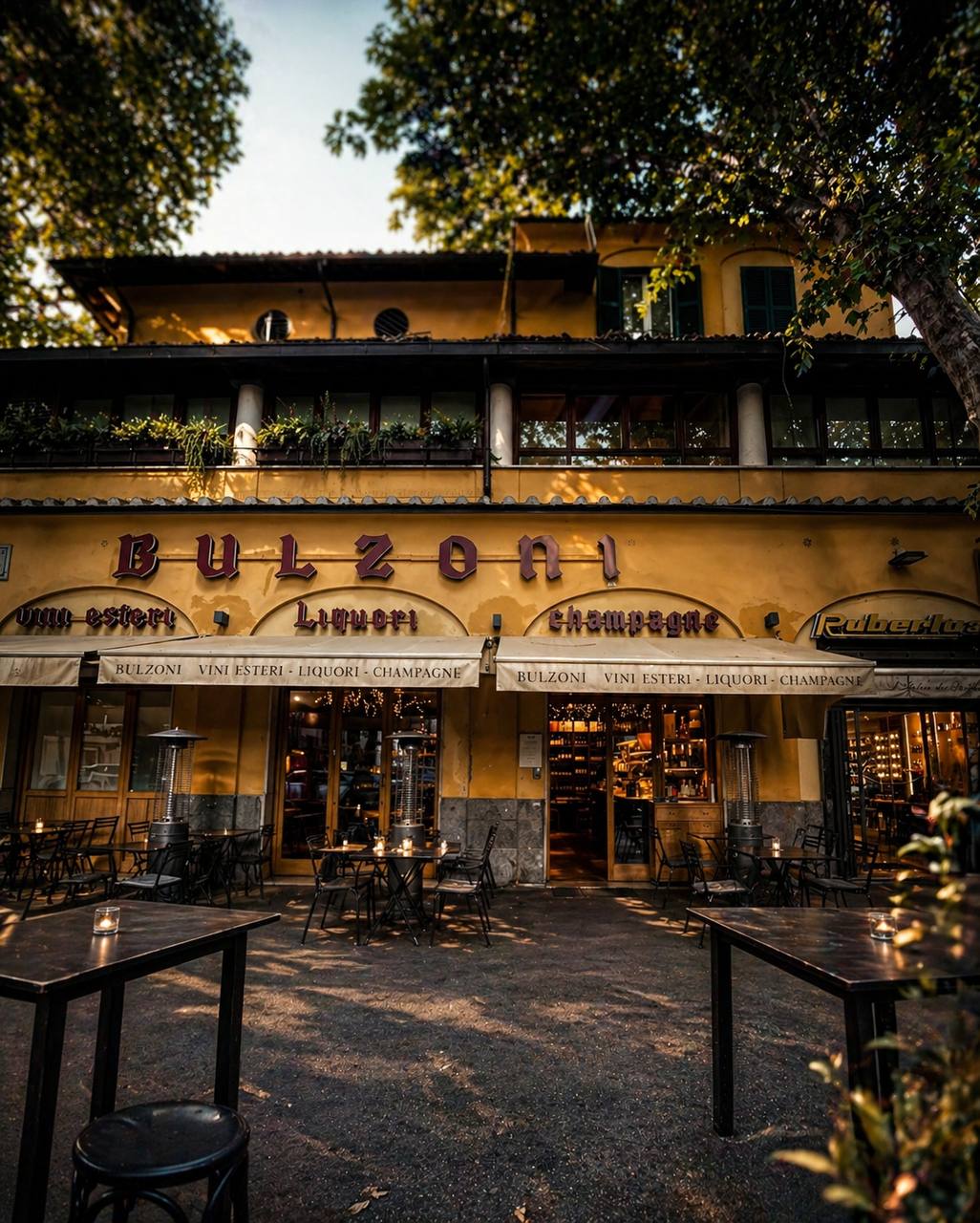 Evening atmosphere at Enoteca Bulzoni