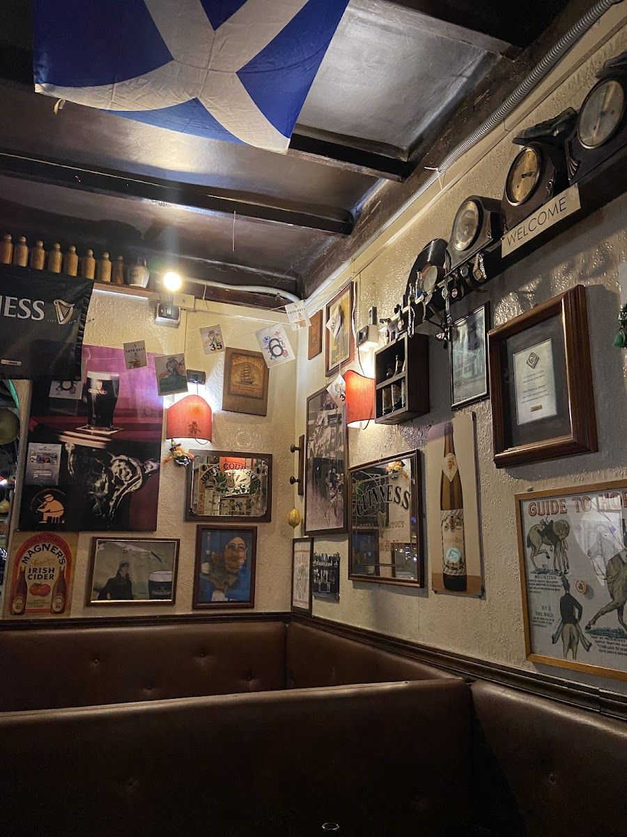 The Fiddler's Elbow Esquilino atmosphere