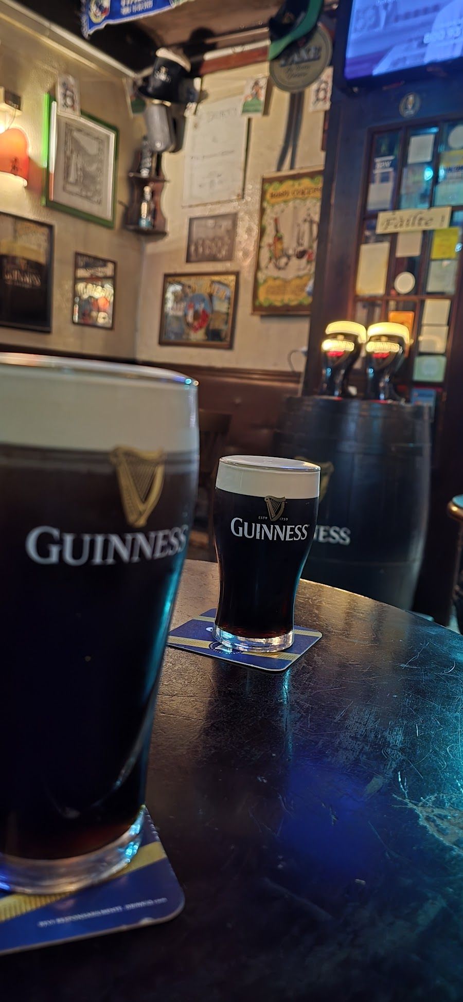 The Fiddler's Elbow bar service