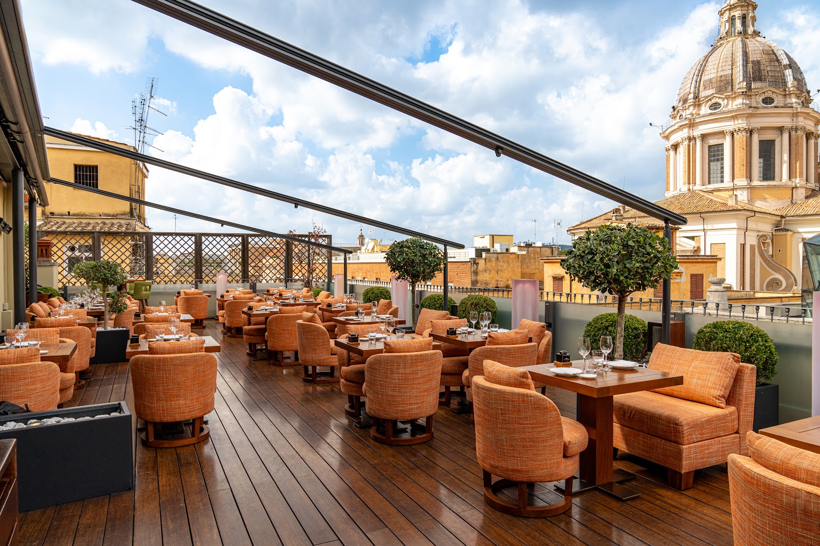 Rooftop terrace bar at Zuma Rome atop Palazzo Fendi