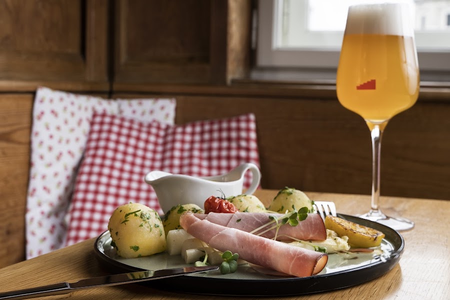 Stieglkeller, Salzburg