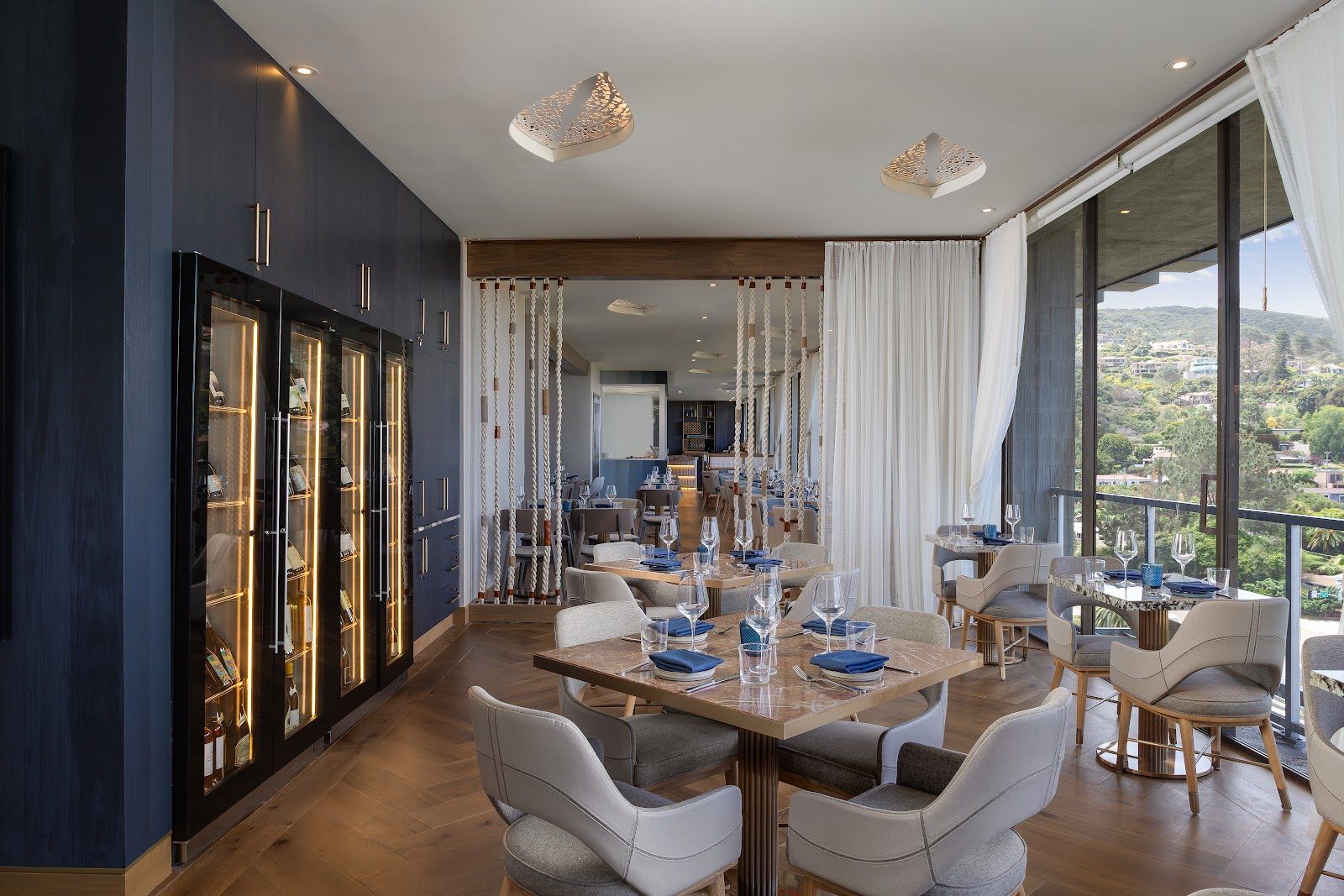 Cusp Dining & Drinks San Diego bar interior