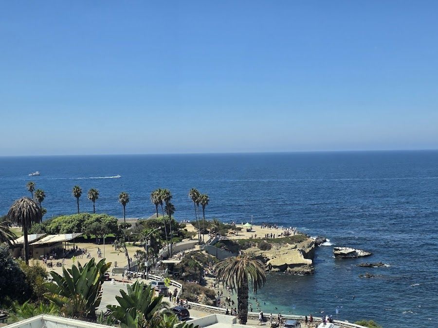 George's at the Cove Bar La Jolla atmosphere