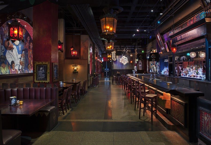 House of Blues San Diego cocktail at the bar