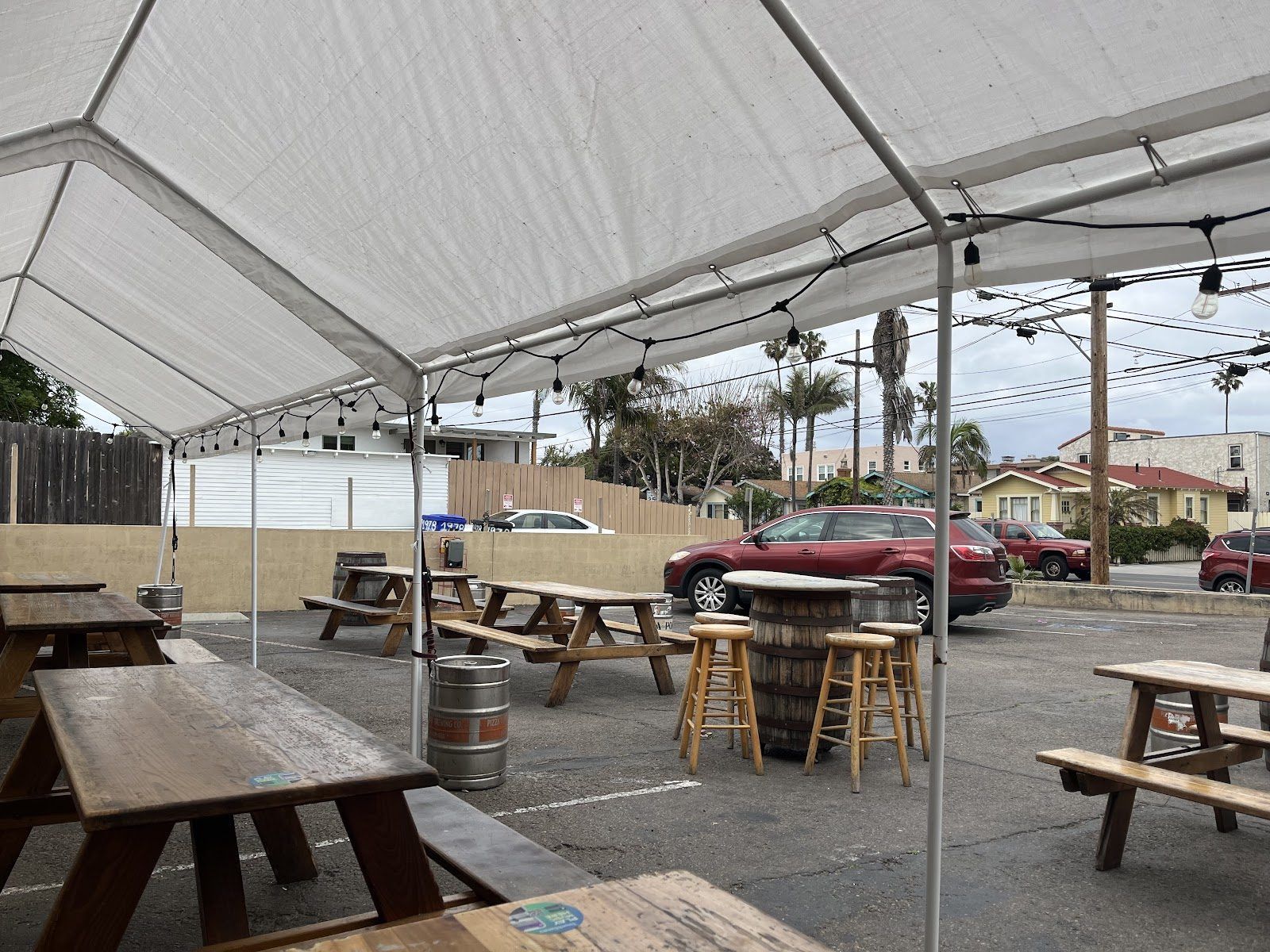Pizza Port Pacific Beach San Diego bar interior