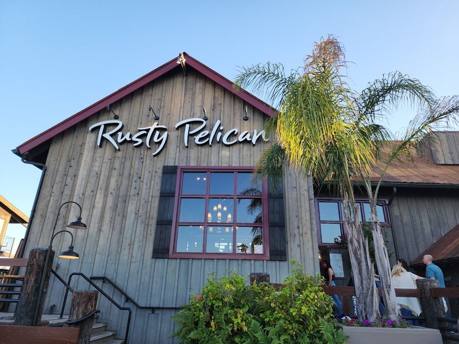 The Rusty Pelican Liberty Station atmosphere