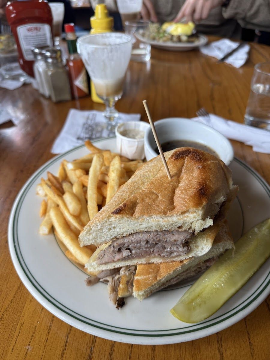 Buena Vista Cafe bar service