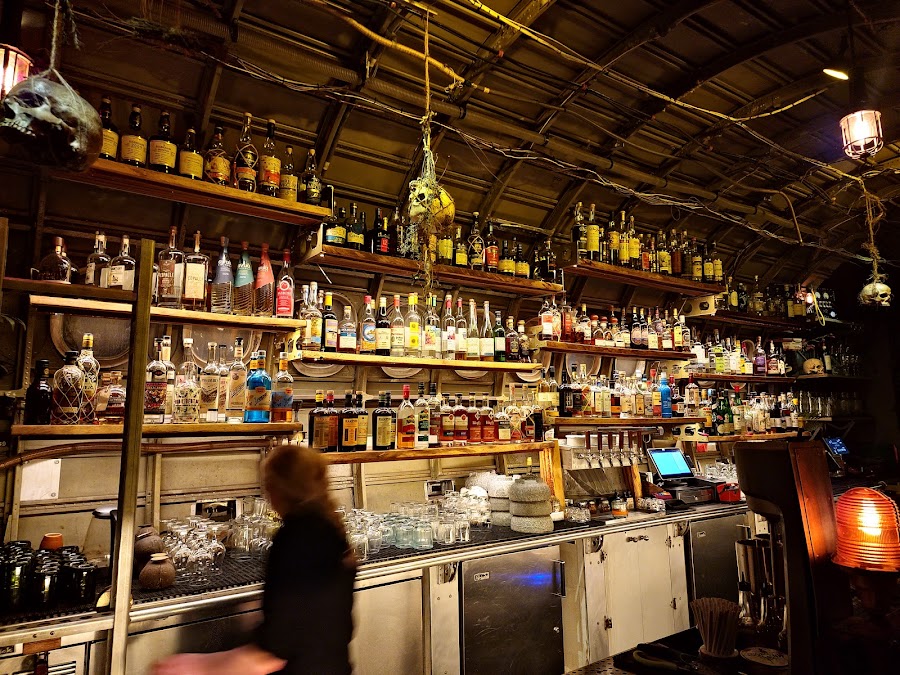 Last Rites tiki bar shipwreck interior on 14th Street, San Francisco interior