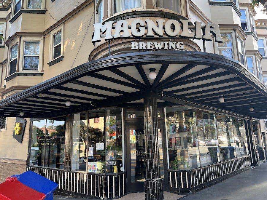 Magnolia Brewing Haight-Ashbury atmosphere