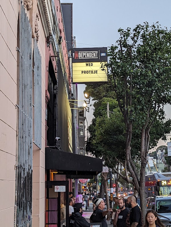 Cafe du Nord