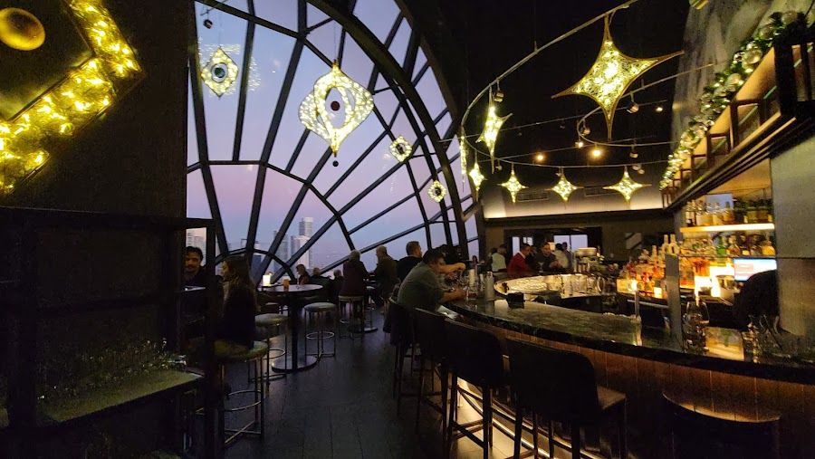 The View Lounge at Marriott Marquis San Francisco interior