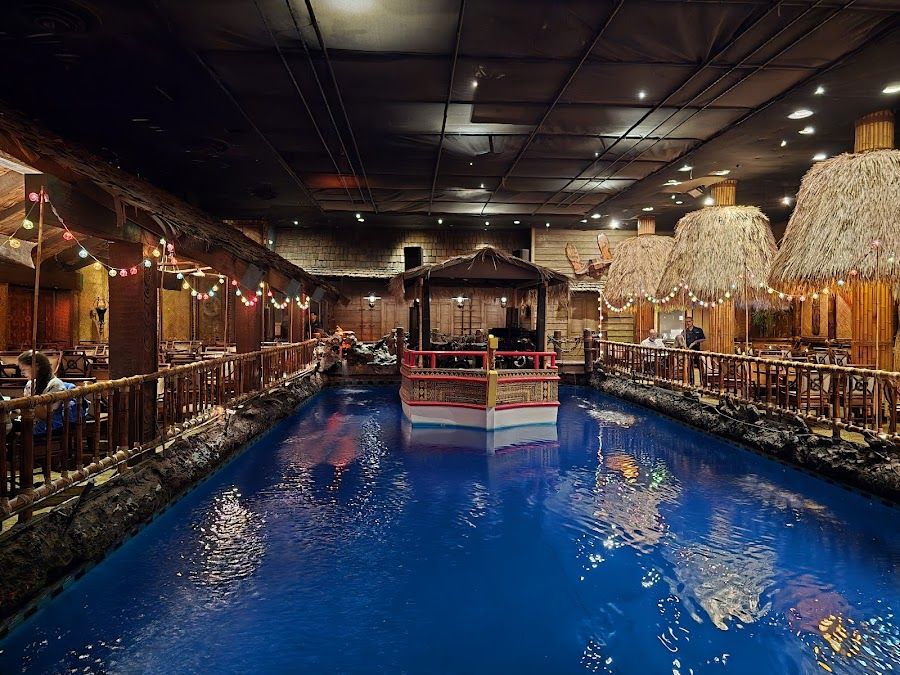 Tonga Room & Hurricane Bar cocktail at the bar