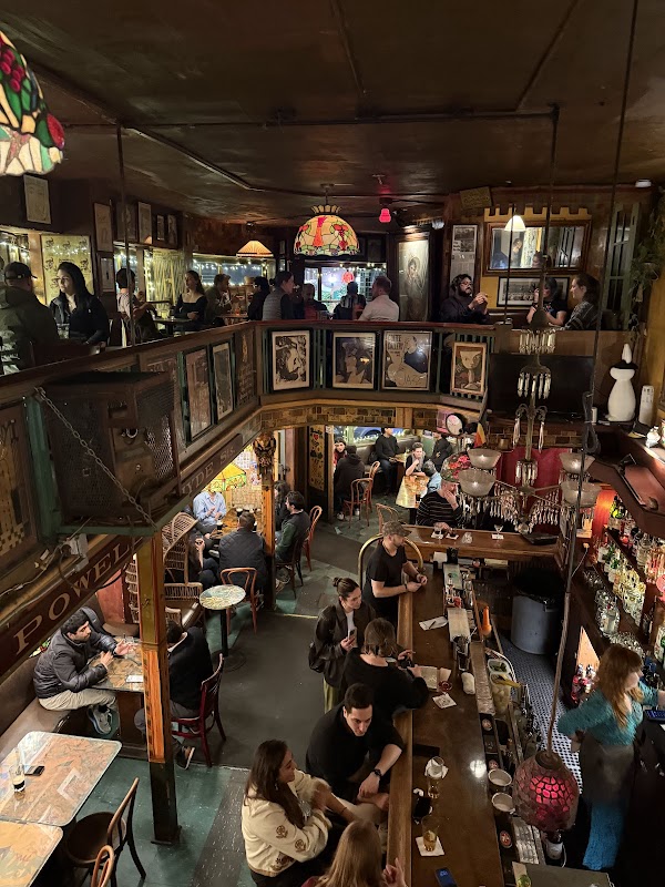 Li Po Cocktail Lounge