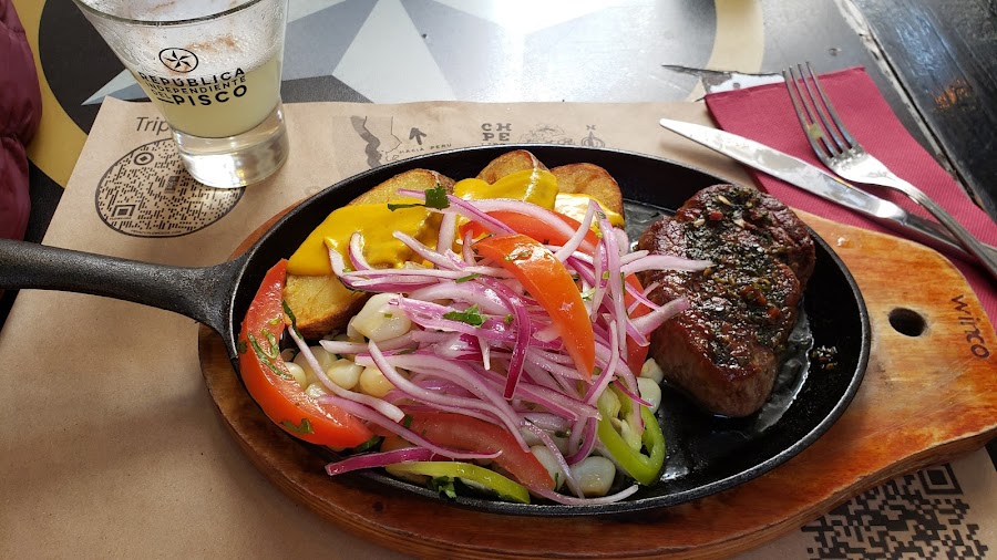 Chipe Libre, Santiago