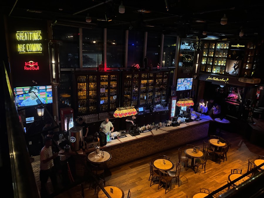 Bar Charles Edward, Sao Paulo