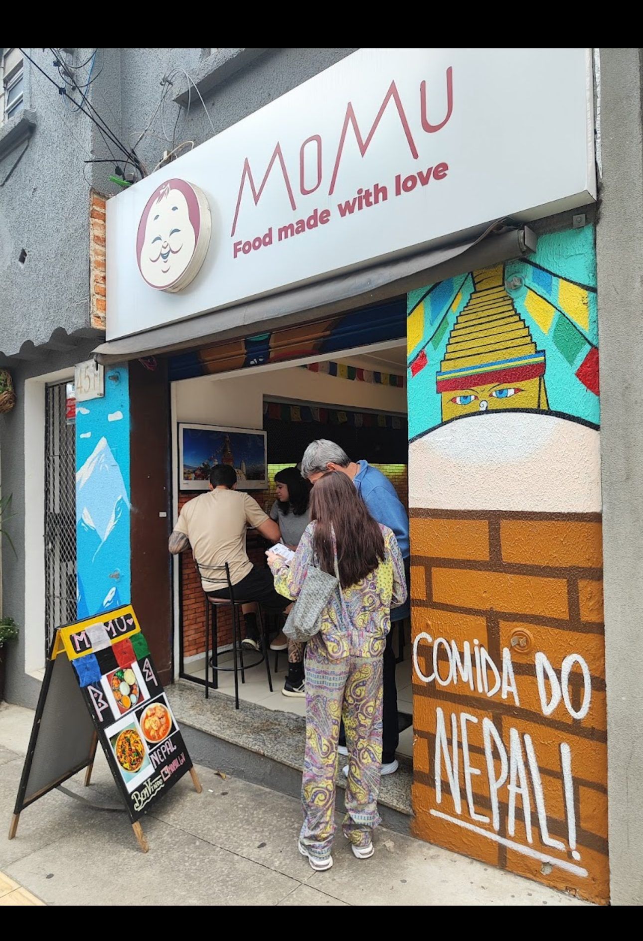 Momo Cocktail Bar Sao Paulo bar interior