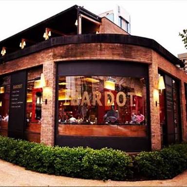 Bardot, Sao Paulo