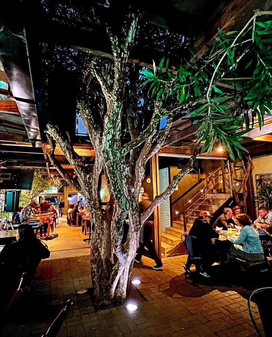 BEC Bar, Sao Paulo
