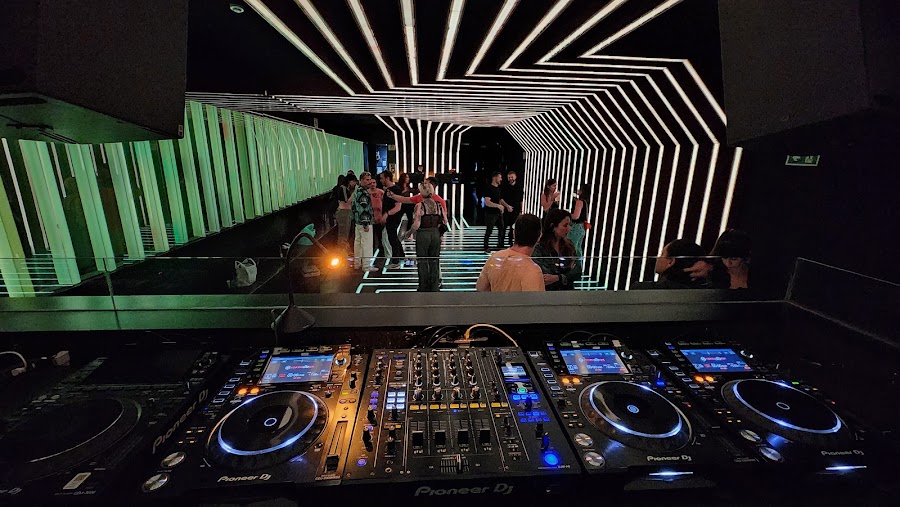 D-Edge electronic music club on Alameda Olga, Barra Funda, São Paulo interior