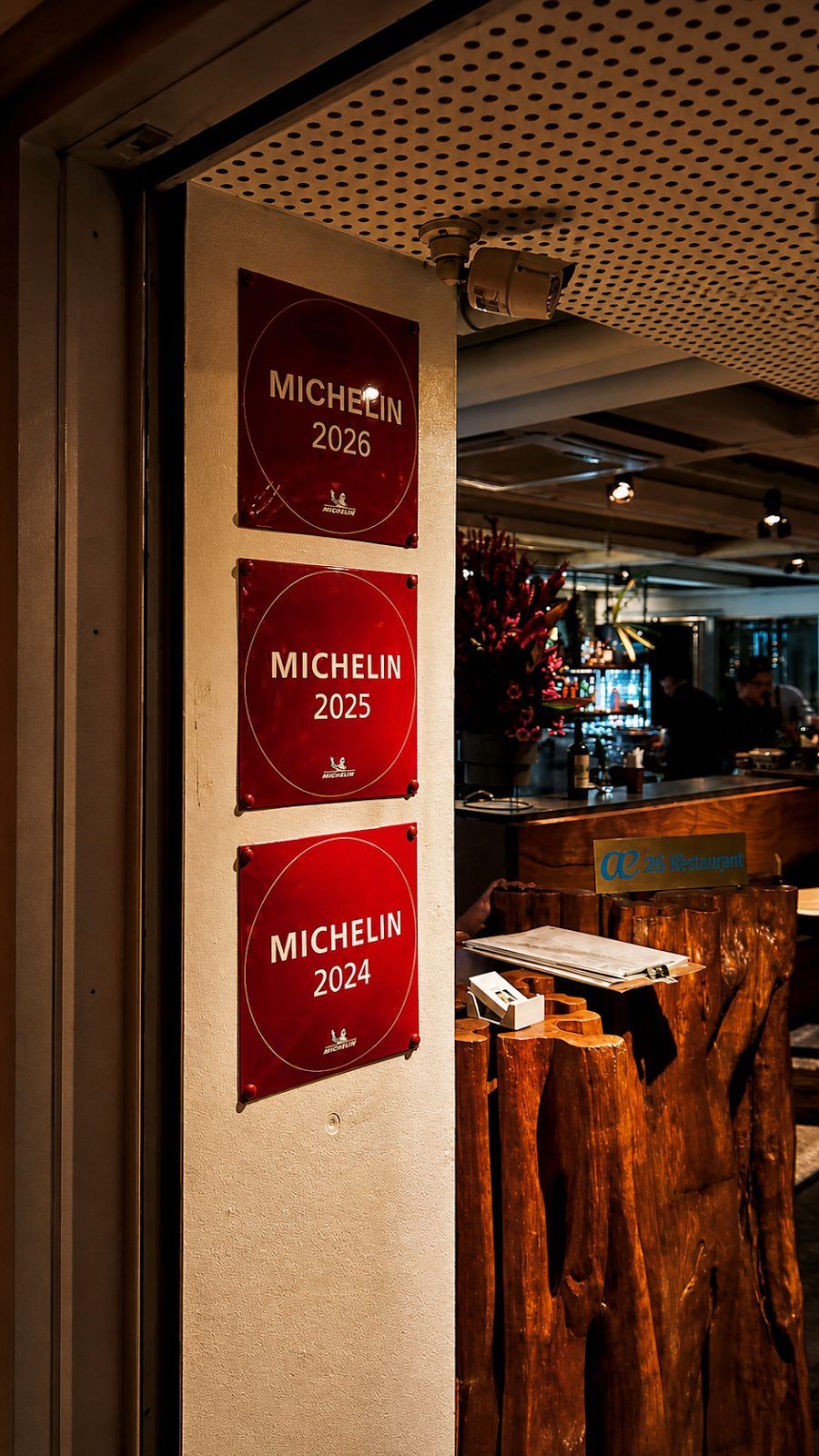 Vista Restaurante bar service
