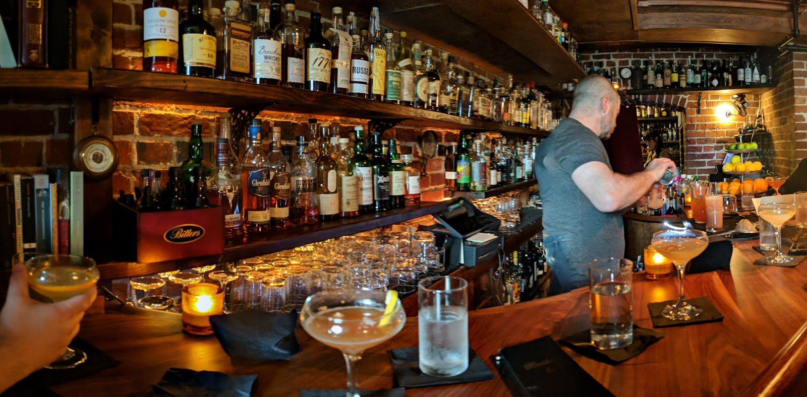 Bathtub Gin & Co, Seattle