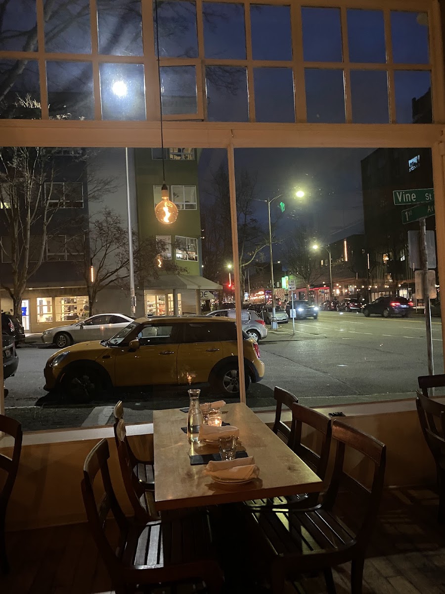 Black Bottle, Seattle