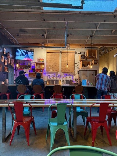 Cloudburst Brewing Belltown atmosphere
