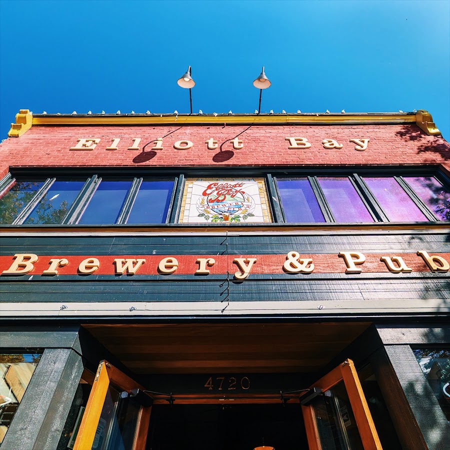 Elliott Bay Brewing Co. drinks