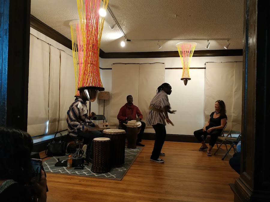 Fobazi, Seattle