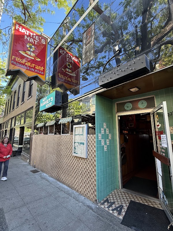 Linda's Tavern
