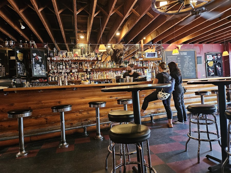 Linda's Tavern, Seattle