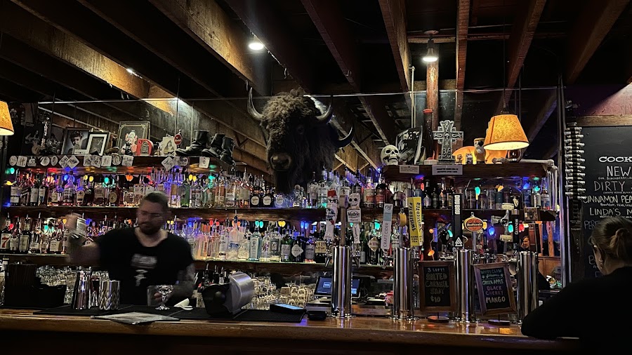 Linda's Tavern, Seattle