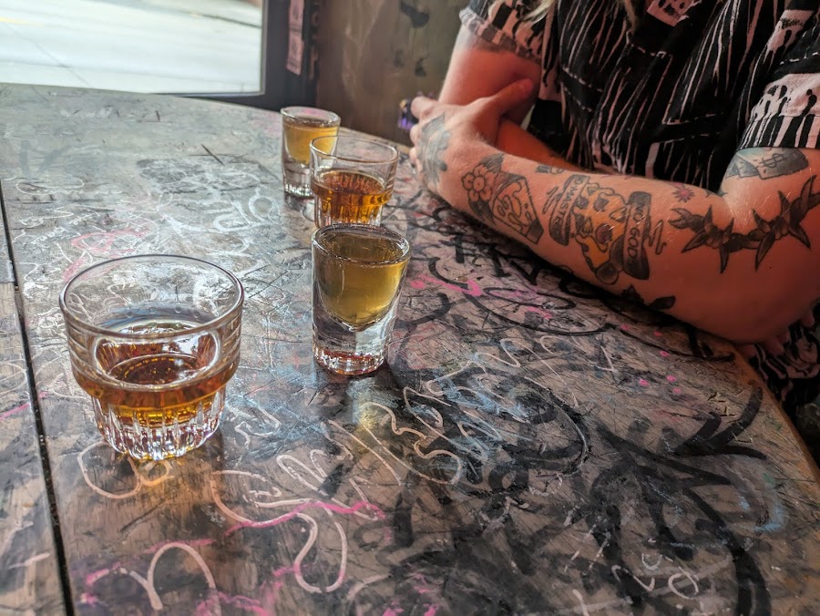 Montana bar detail
